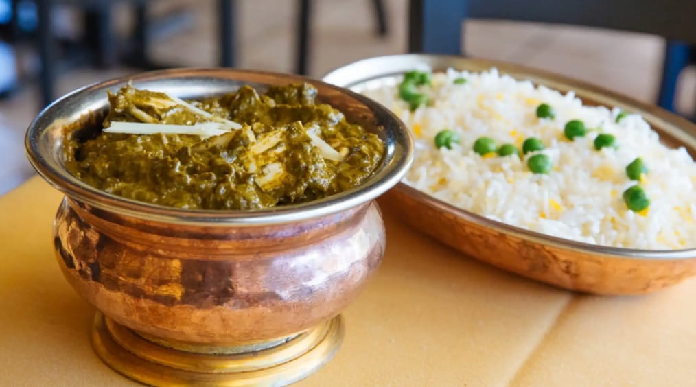 Saag Paneer (Cheese) | Lunch.